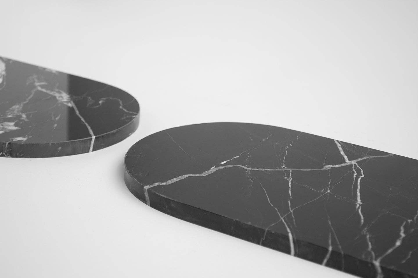 BLACK MARBLE ARCHED PLATTER