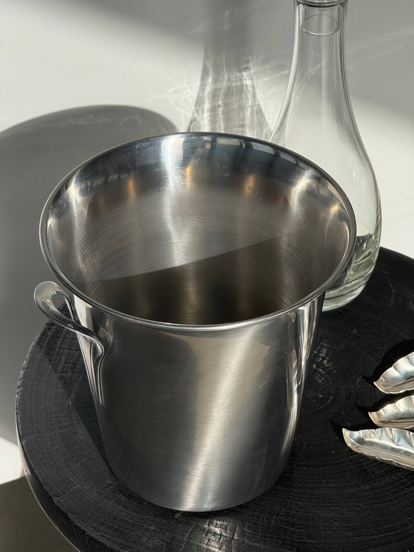 Guy Degrenne champagne bucket with Art Nouveau-style handles, stainless steel