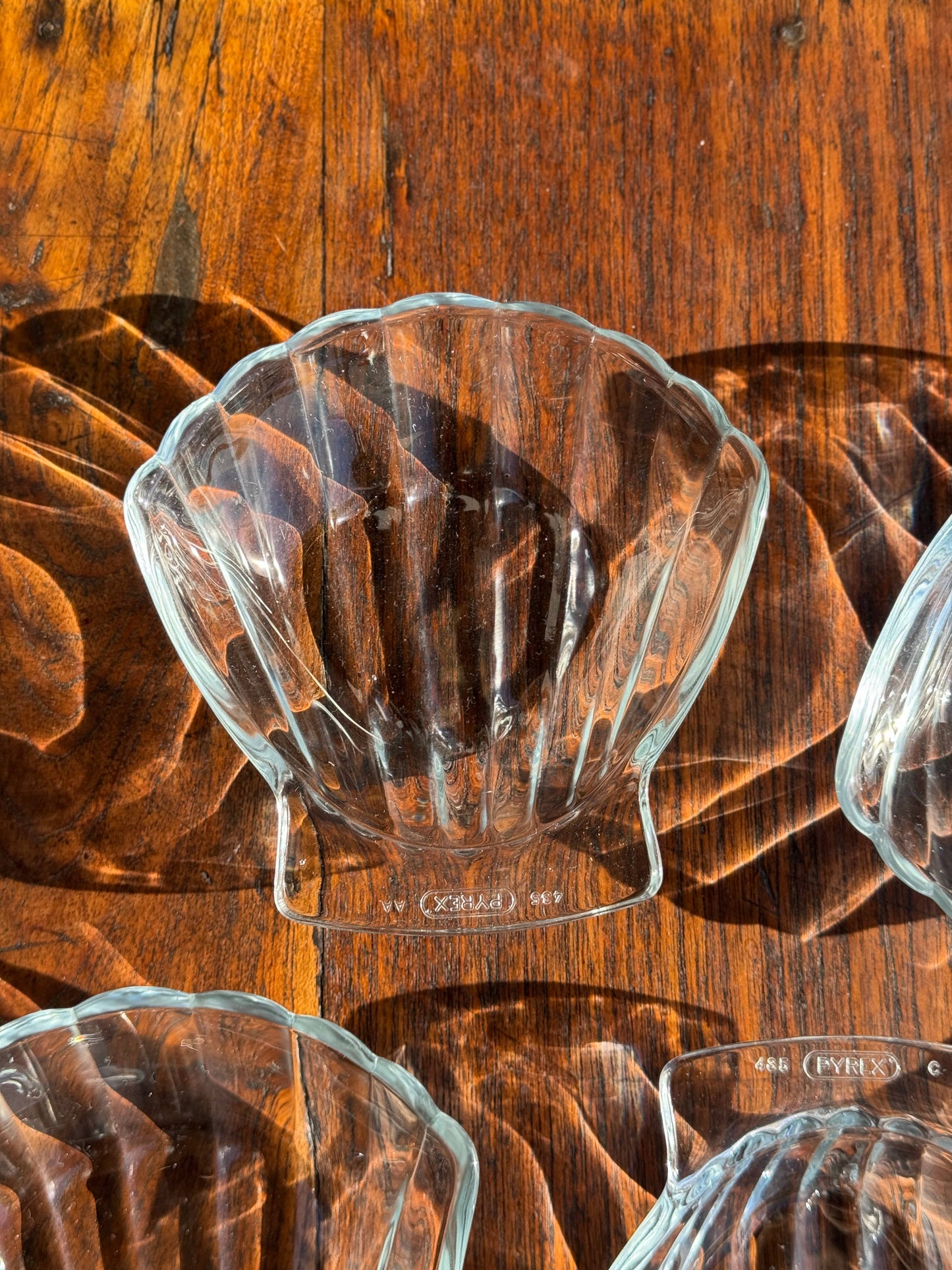 Pyrex France shell-shaped glass dishes
