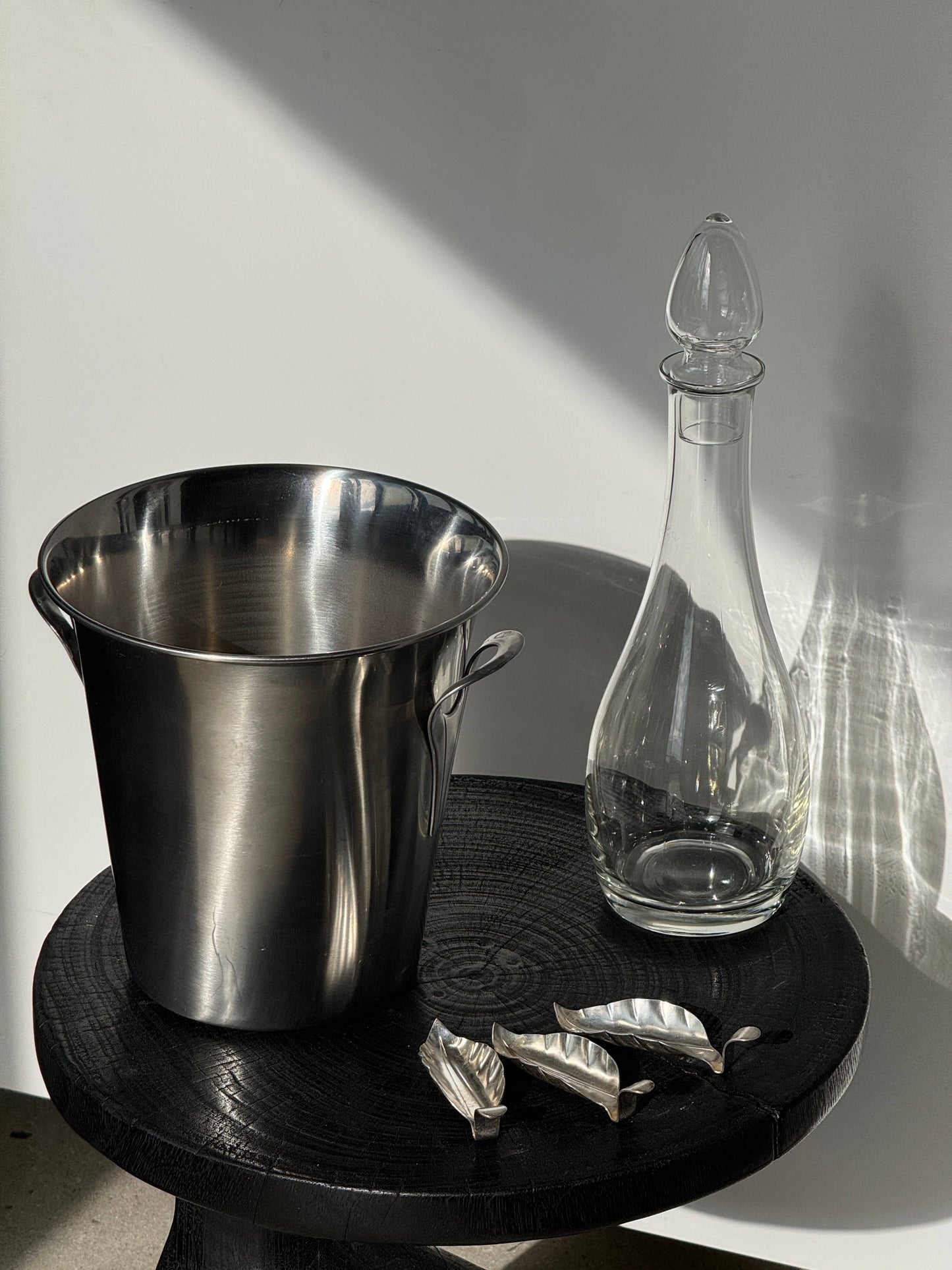 Guy Degrenne champagne bucket with Art Nouveau-style handles, stainless steel