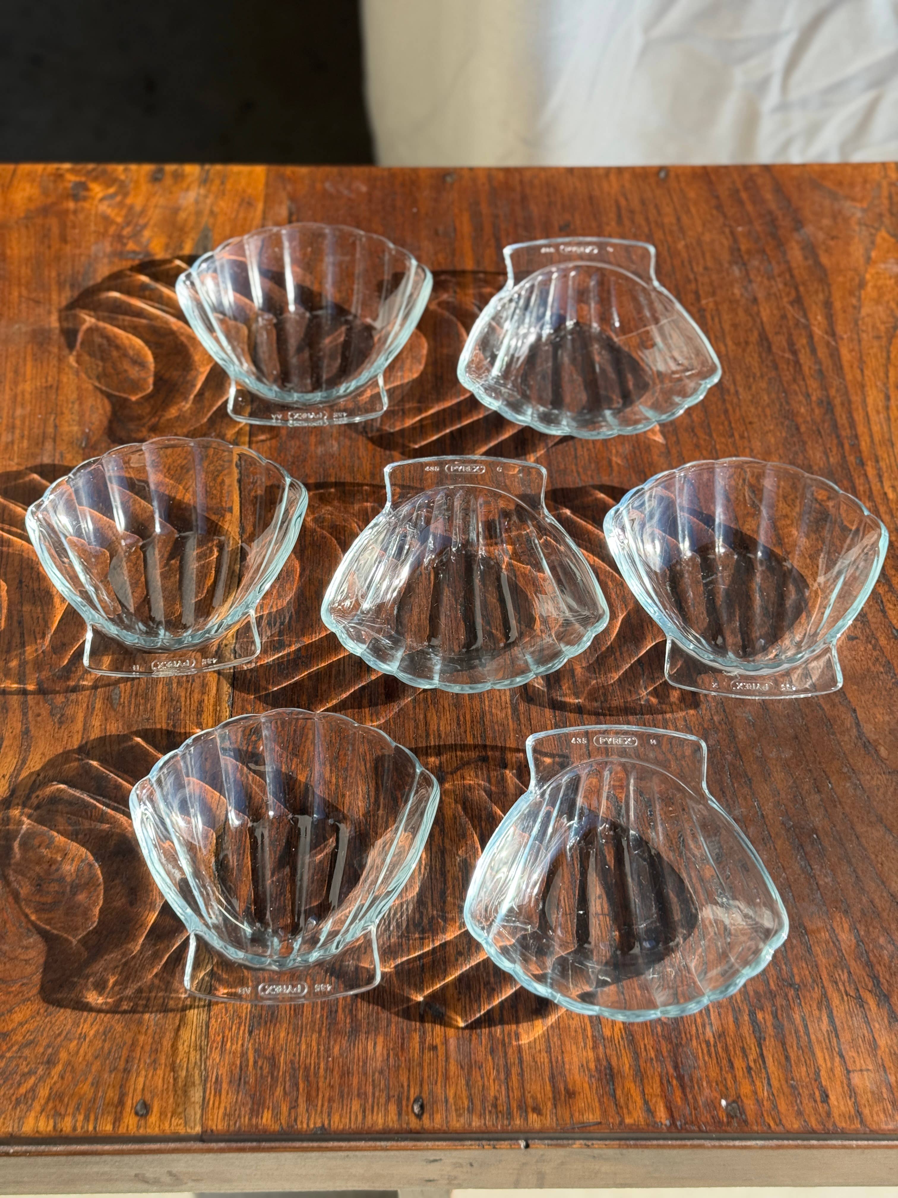 Pyrex France shell-shaped glass dishes
