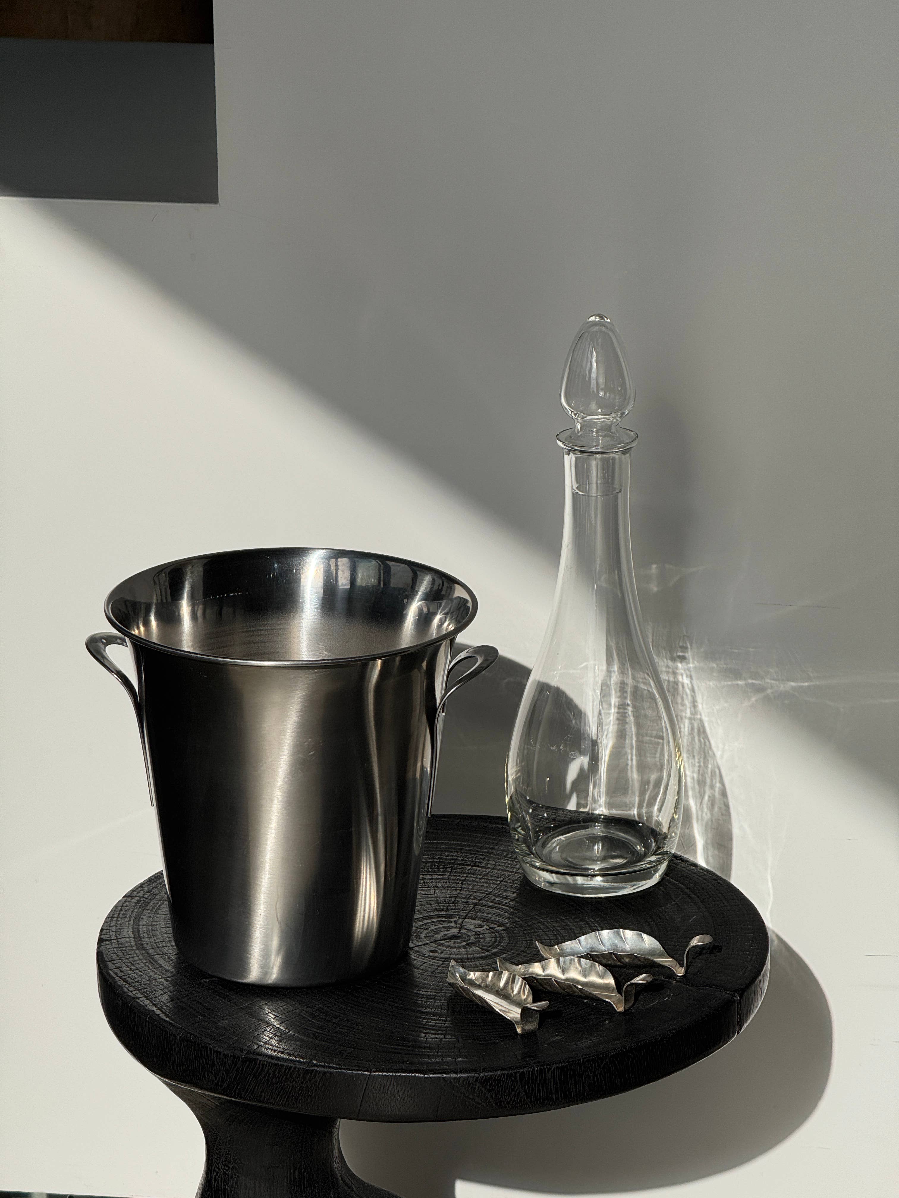 Guy Degrenne champagne bucket with Art Nouveau-style handles, stainless steel